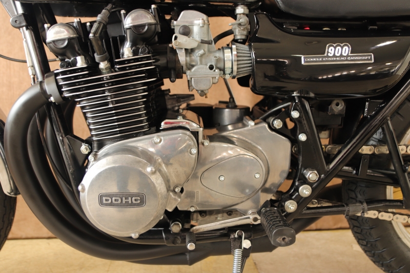 カワサキ KZ900 東京本社 LESTERキャスト 16