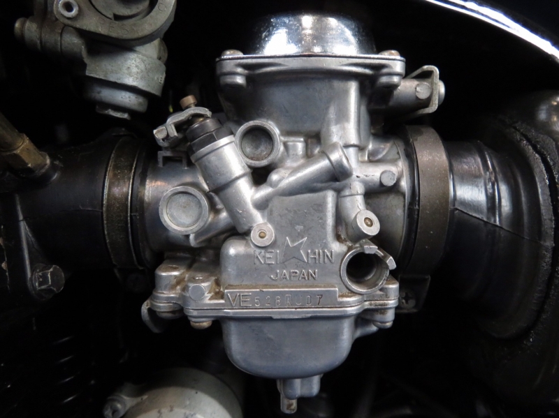 ホンダ CBX550F 2型外装 RPM管 21