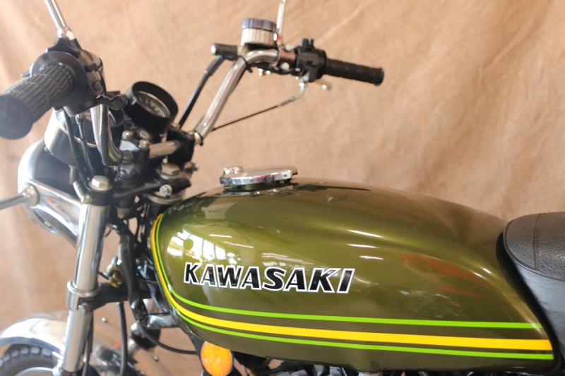カワサキ KH400 東京本社 北米限定OLIVE ノーマル車 13