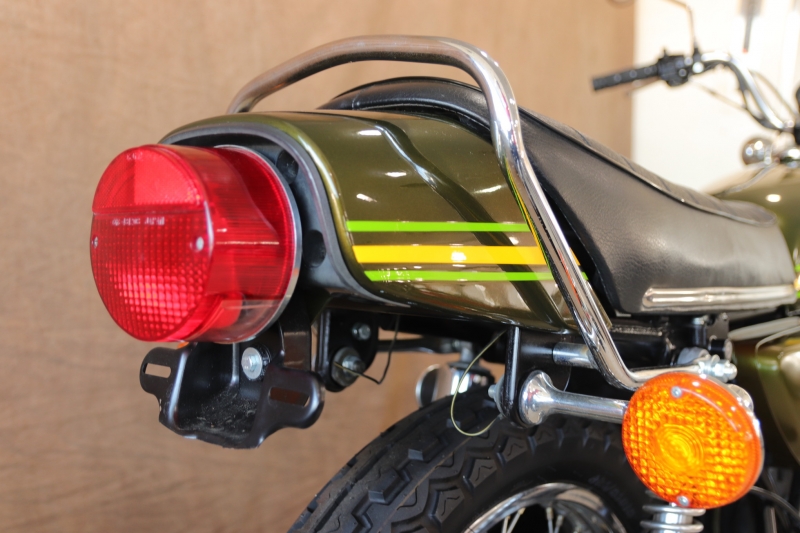 カワサキ KH400 東京本社 北米限定OLIVE ノーマル車 5