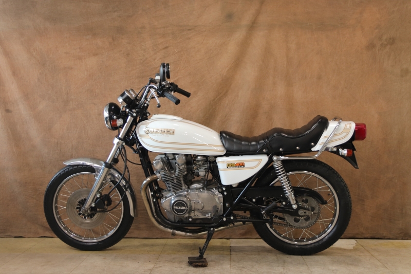 スズキ GS400 東京本社 PEARLWHIT E2カスタム 11