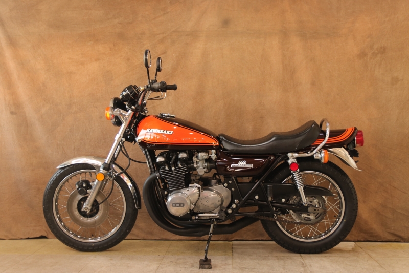 カワサキ Z1 東京本社 75年式 Z1B 火の玉BLACKエンジン 11