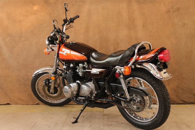 カワサキ Z1 東京本社 75年式 Z1B 火の玉BLACKエンジン 18
