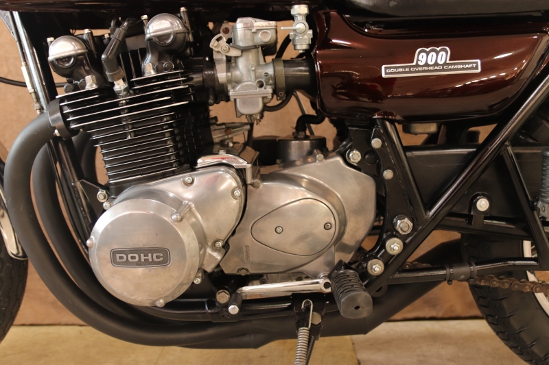 カワサキ Z1 東京本社 75年式 Z1B 火の玉BLACKエンジン 16