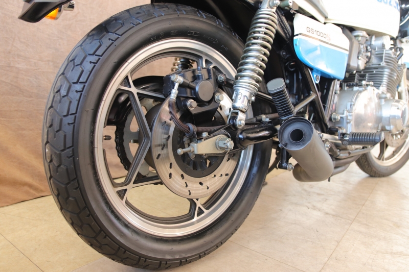 スズキ GS1000 7