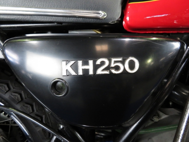 カワサキ KH250 B4  国内 ノーマル 9