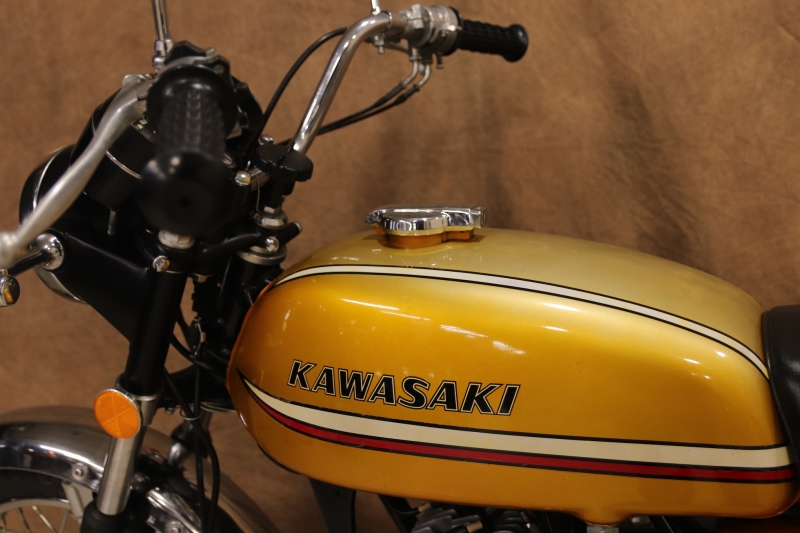 カワサキ 250SS(MACH-1) 東京本社 オリジナルGOLD外装 12