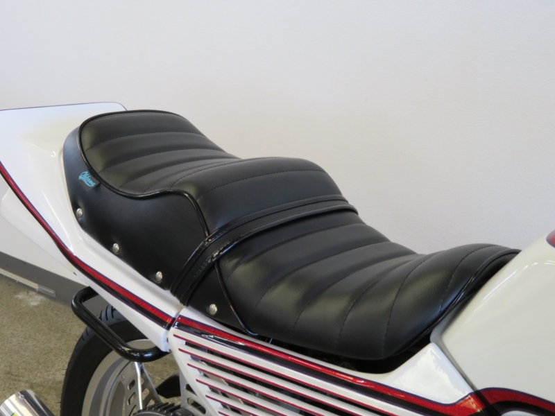 ホンダ CBX550F カスタムカラー改 新品RPM管 10