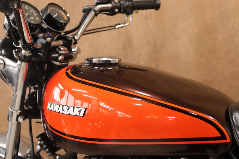 カワサキ Z1 東京本社 73年式初期型Z1 12