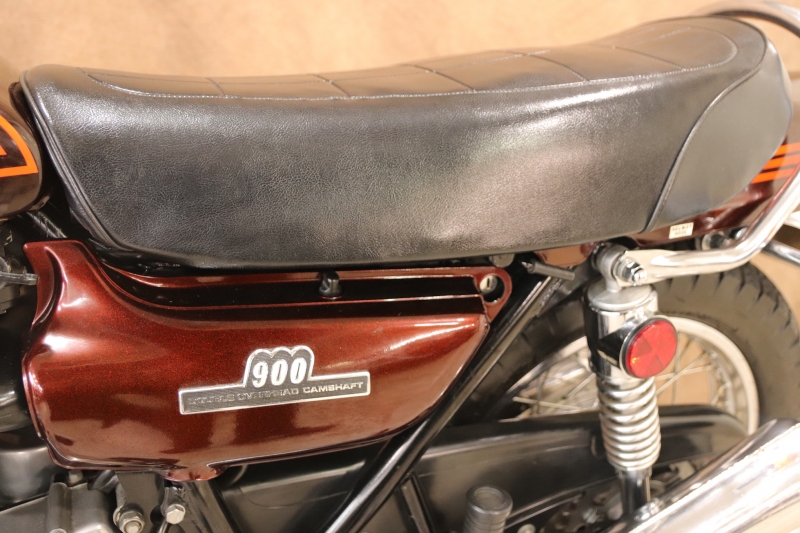 カワサキ Z1 東京本社 73年式初期型Z1 13