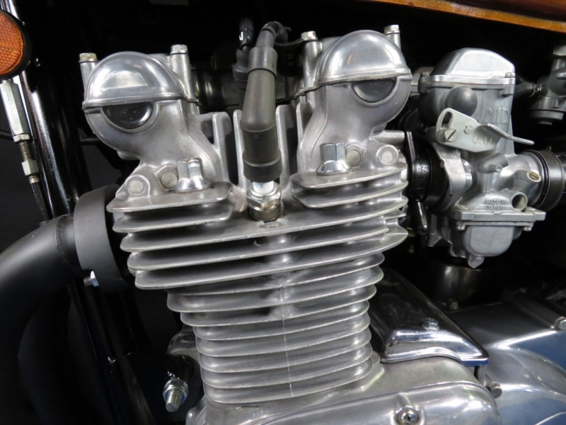 カワサキ KZ900 シルバーエンジン 19