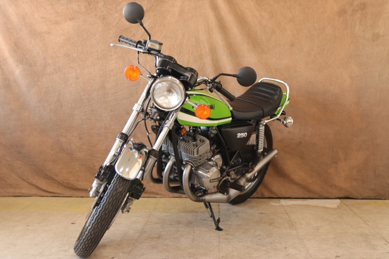 カワサキ KH250 東京本社 最終型B5 BRITISH MODEL 10
