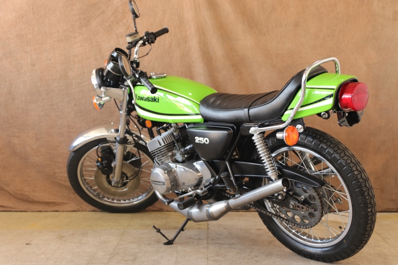 カワサキ KH250 東京本社 最終型B5 BRITISH MODEL 18