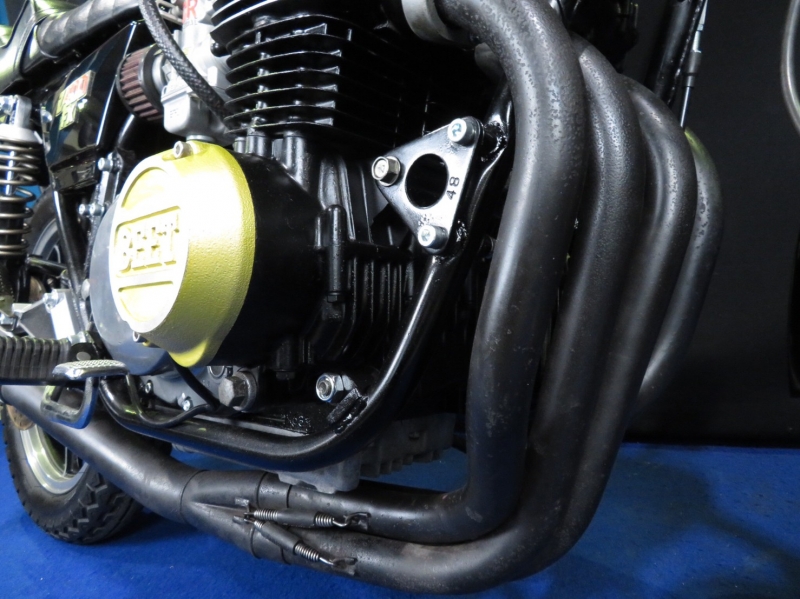 カワサキ Z400FX(E4B) 東京本社 モリワキモナカ 3