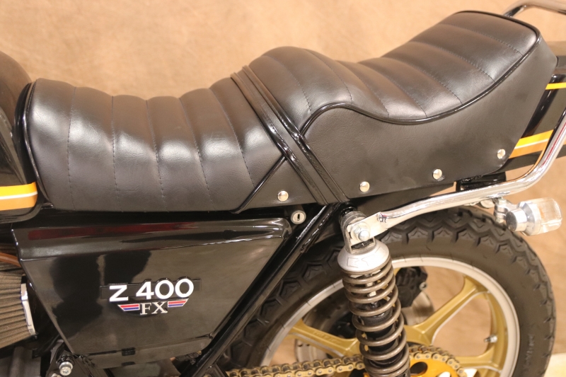 カワサキ Z400FX(E1) 東京本社 Wディスク+UEDAスイングアーム 13