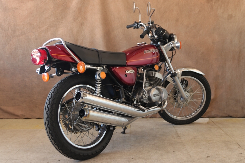 カワサキ KH250 東京本社 国内B2 キャンディーワインR. 20
