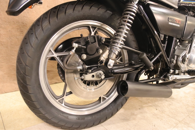 スズキ GS750E 東京本社 P. BLACK B. 8