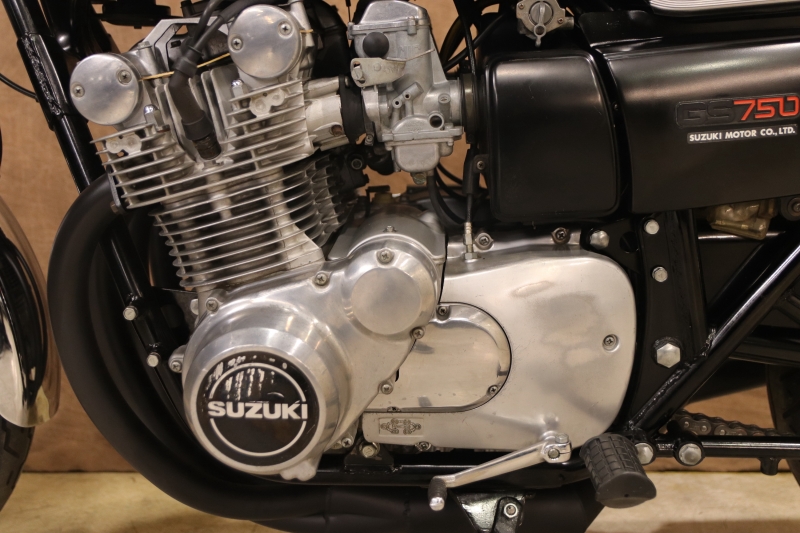 スズキ GS750E 東京本社 P. BLACK B. 17