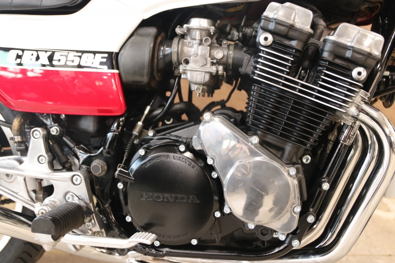 ホンダ CBX550F 東京本社 国内仕様外装 7
