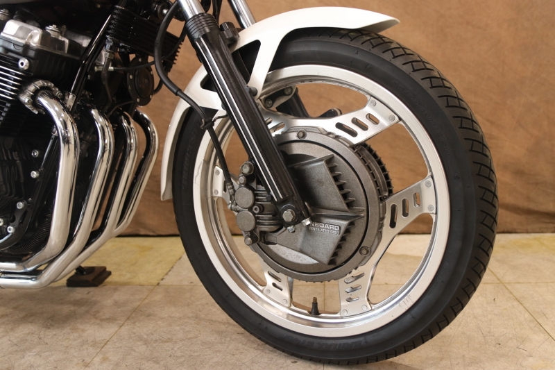 ホンダ CBX550F 東京本社 国内仕様外装 6