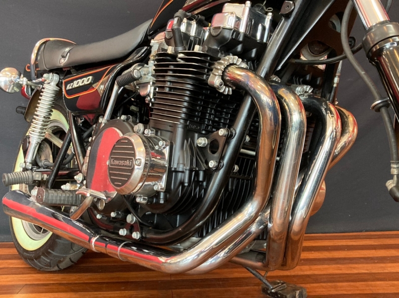 カワサキ KZ1000LTD 4
