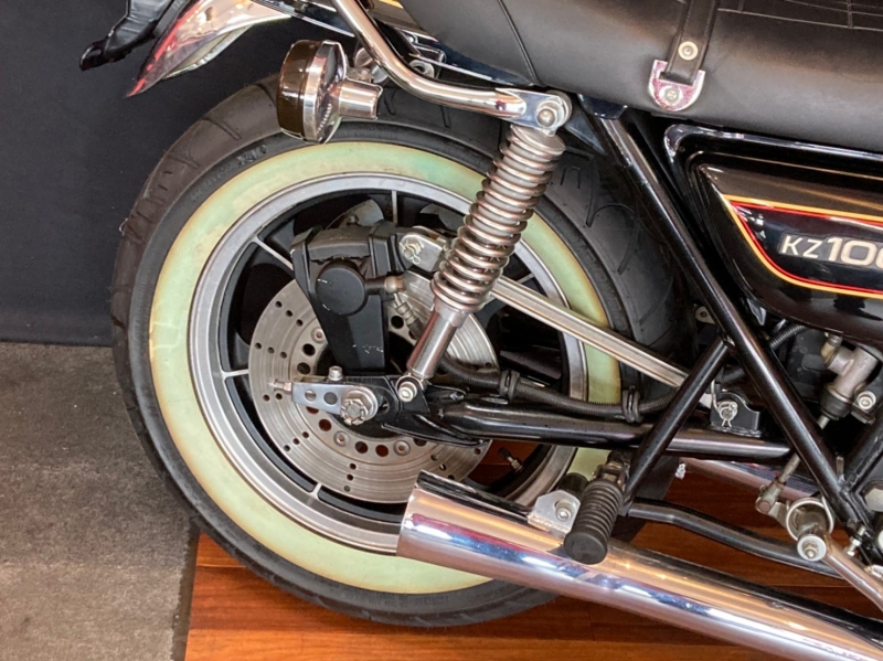 カワサキ KZ1000LTD 6