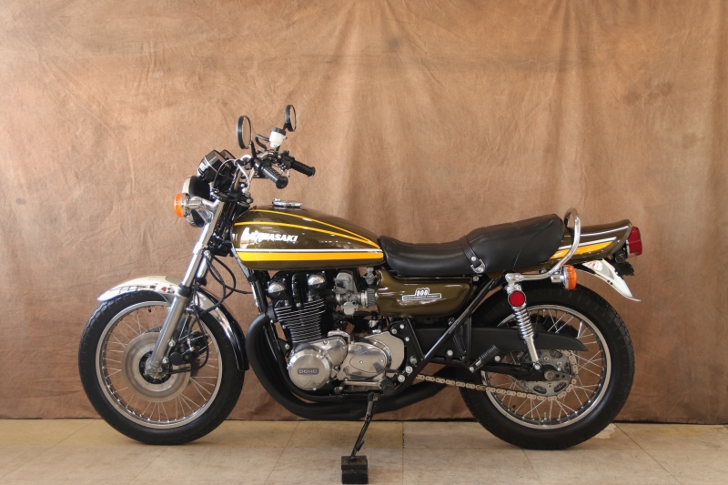 カワサキ KZ1000 東京本社 Wディスク仕様 11