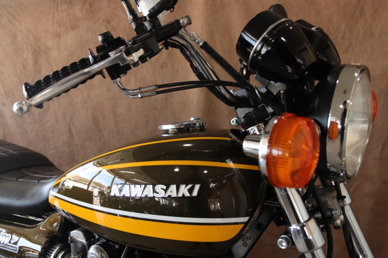 カワサキ KZ1000 東京本社 Wディスク仕様 2