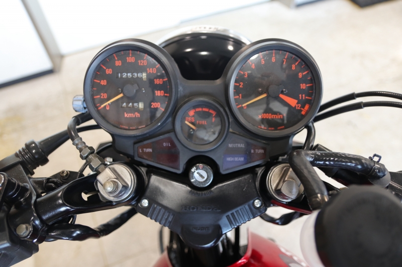 ホンダ CBX400F 8