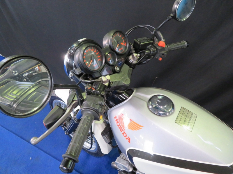 ホンダ CBX550F EURO限定カラー 28