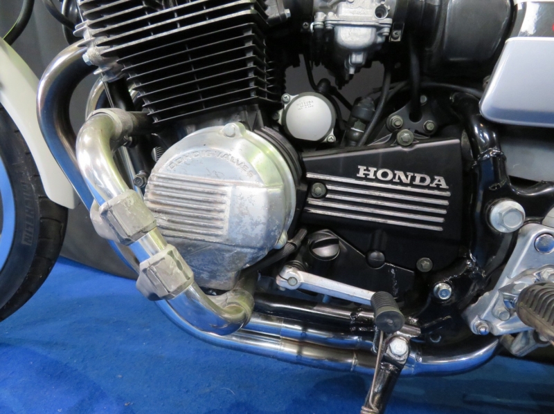 ホンダ CBX550F EURO限定カラー 22