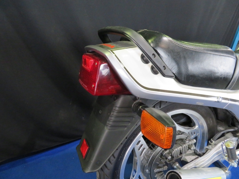ホンダ CBX550F EURO限定カラー 14