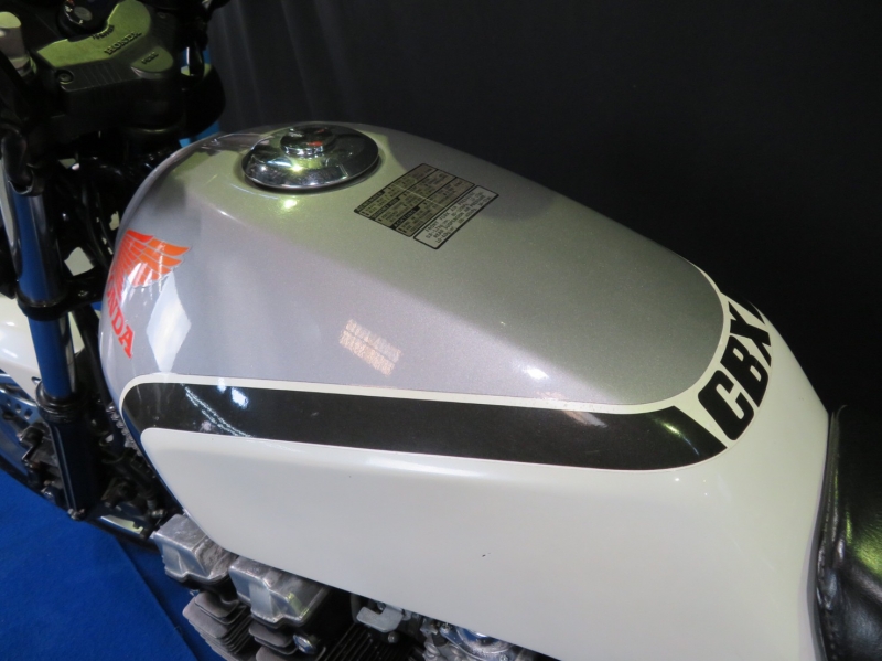 ホンダ CBX550F EURO限定カラー 19