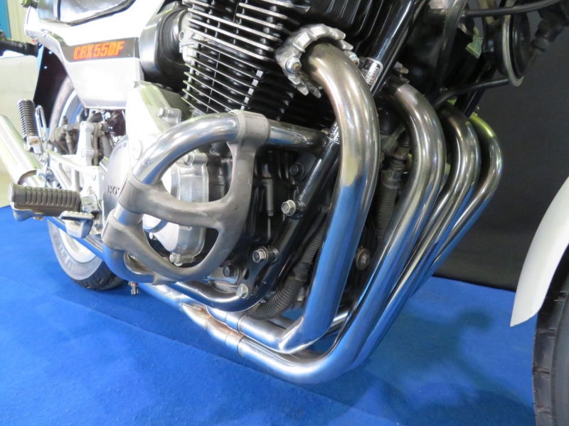 ホンダ CBX550F EURO限定カラー 5