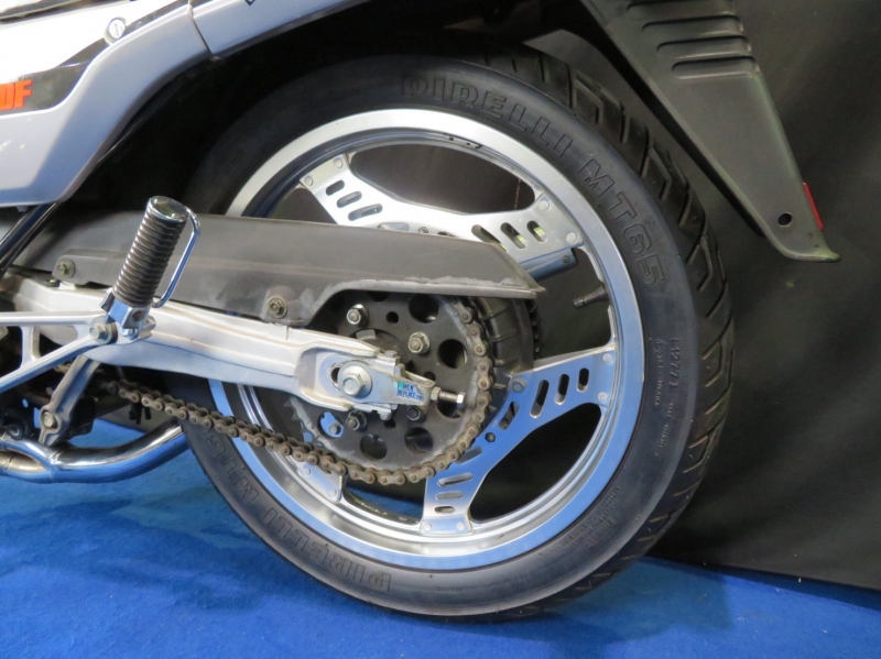 ホンダ CBX550F EURO限定カラー 26