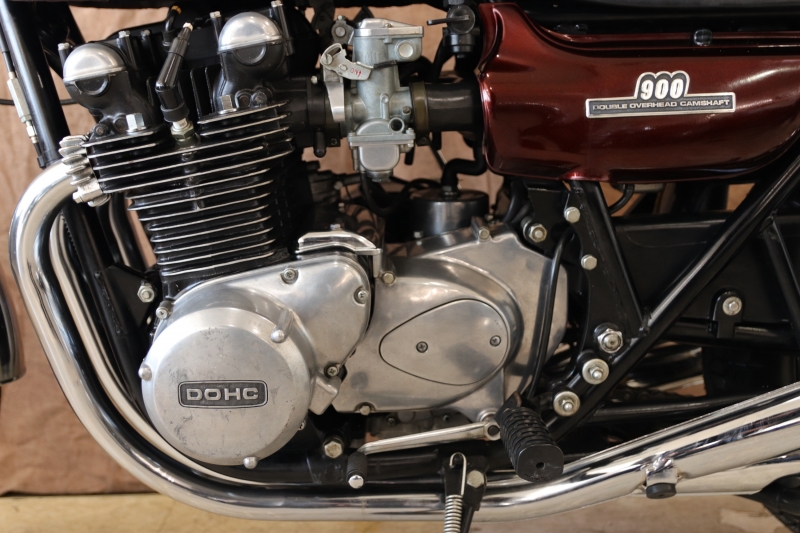 カワサキ Z1 東京本社 73年式初期型Z1 16