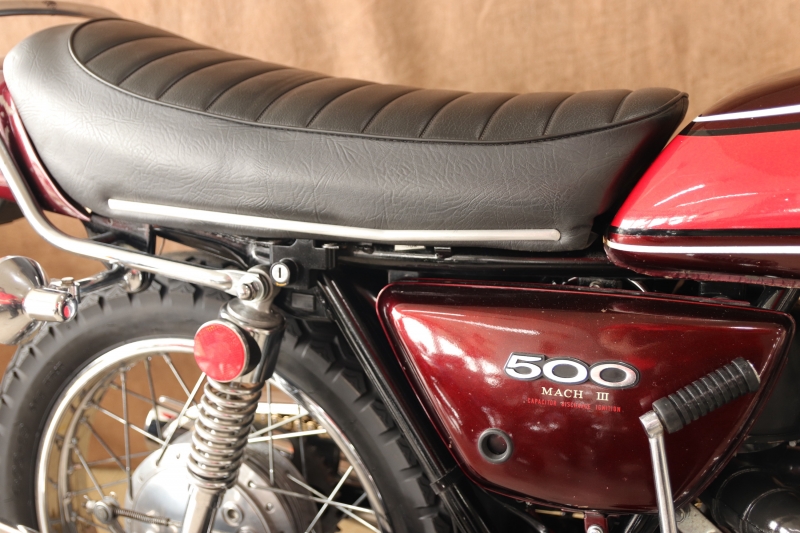 カワサキ 500SS(H1E) 純正キャンディーレッド 3