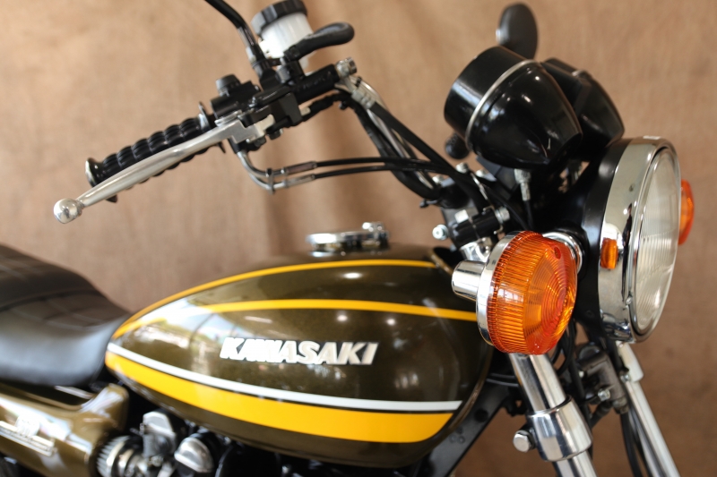 カワサキ KZ900(A5) TIGER+BLACKエンジン Z1ルック 2