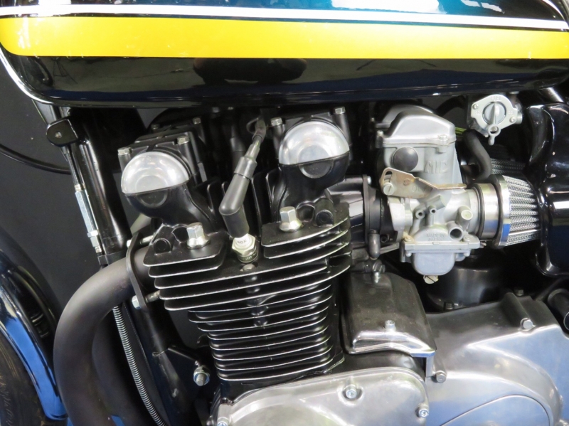 カワサキ KZ1000  カスタムペイント 19