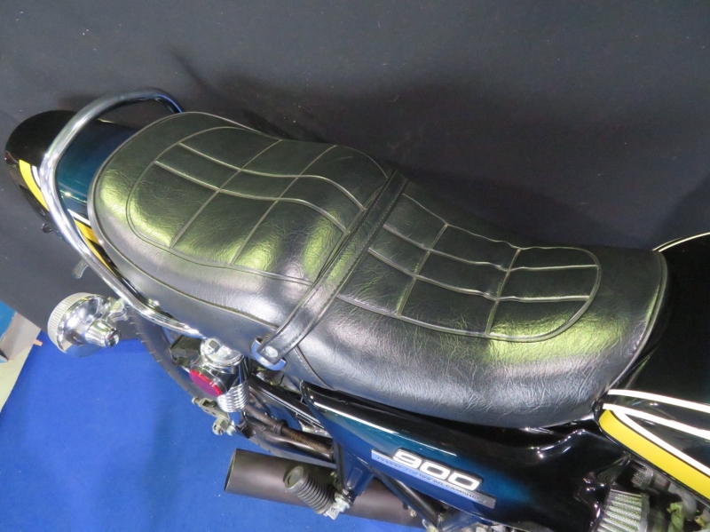 カワサキ KZ1000  カスタムペイント 11