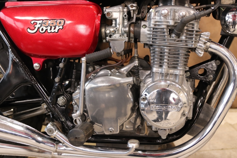ホンダ CB350Four 国内物のFLAKE M R 6