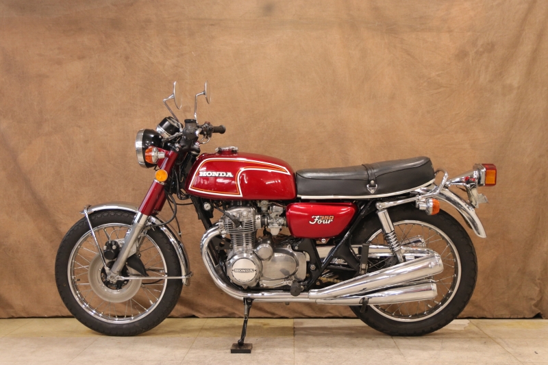 ホンダ CB350Four 国内物のFLAKE M R 10