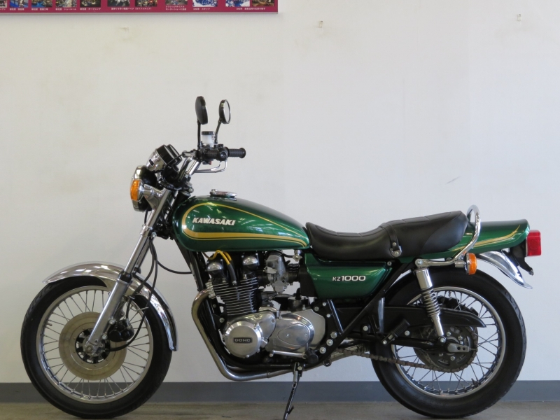 カワサキ KZ1000(A2) BLK.エンジン バンス管 9