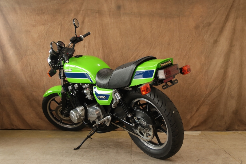 カワサキ Z1000J(北米J1) AMAカラー+ライトカスタム 18