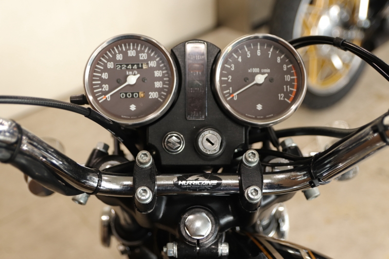 スズキ GS400 カスタムペイントBLACK E2 8