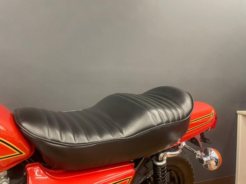 カワサキ KZ1000LTD 20