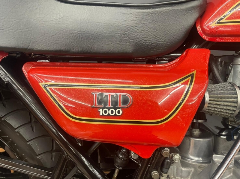 カワサキ KZ1000LTD 8