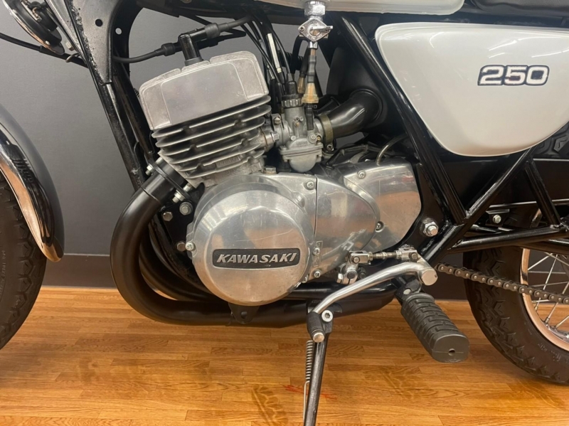 カワサキ 250SS ウエマツ整備履歴有り 15