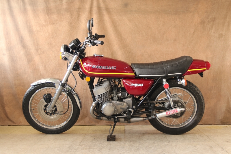 カワサキ KH500(A7) 76年式(75年6月製造) 3本チャンバー 11