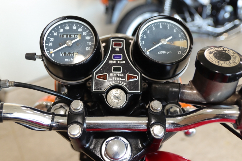 ホンダ CB400Four 76年式(75年6月製造) ライトルビーR. 8